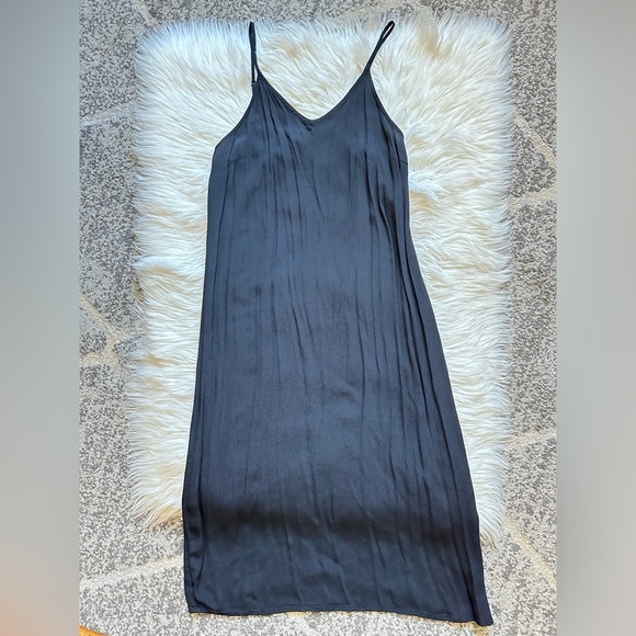 Old Navy cami midi slip dress - Picture 2 of 7